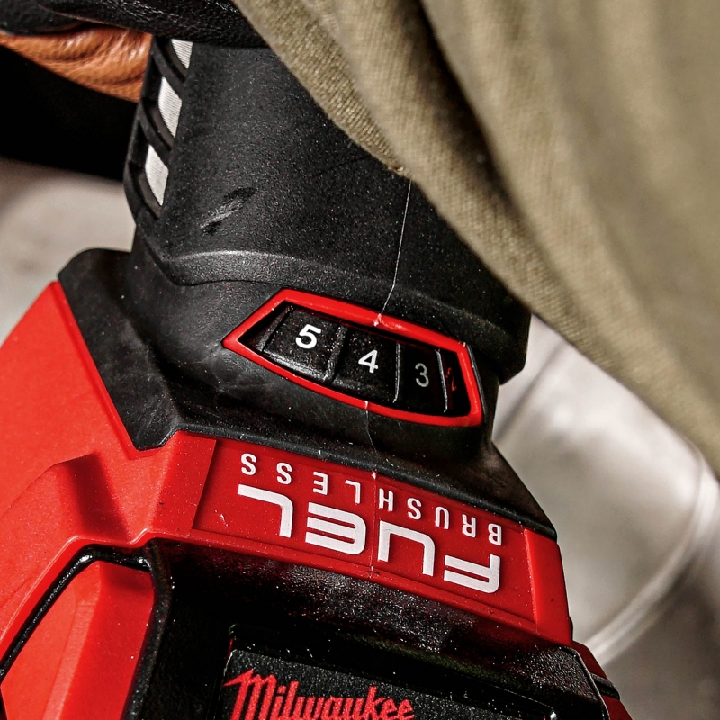 MILWAUKEE MILWAUKEE M18FSAGV115XPDB-0 18v FUEL Grinder BODY ONLY