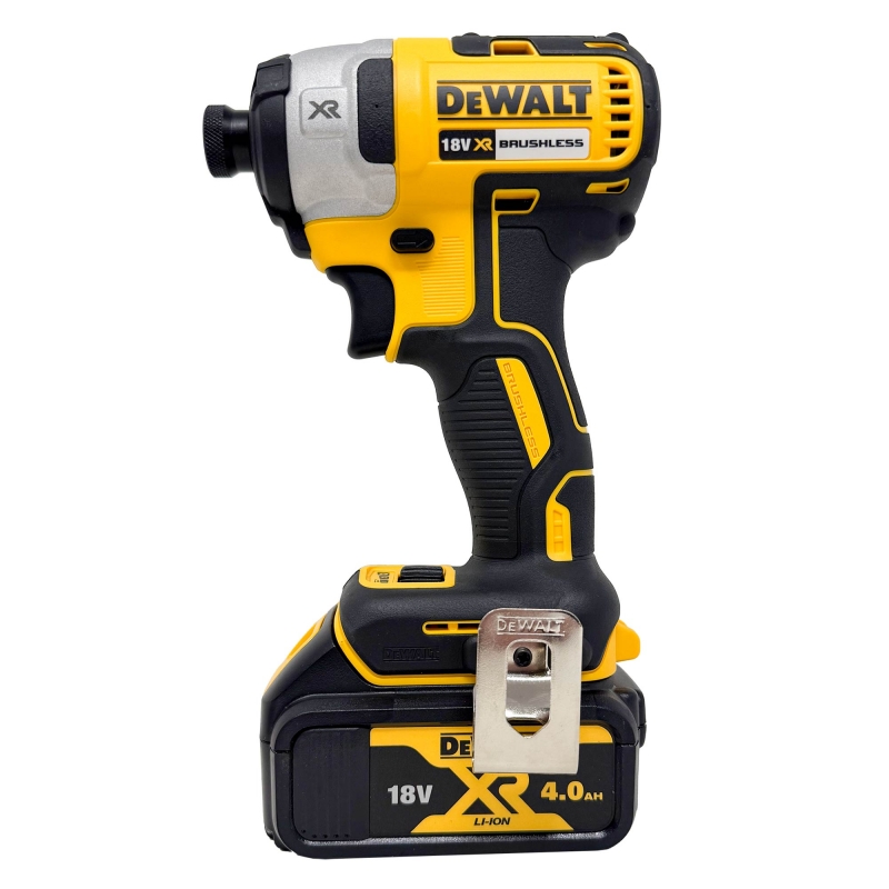 DEWALT DEWALT DCK266M2 18v Brushless Combi Drill and Impact Driver Kit with 2x4Ah Batteries
