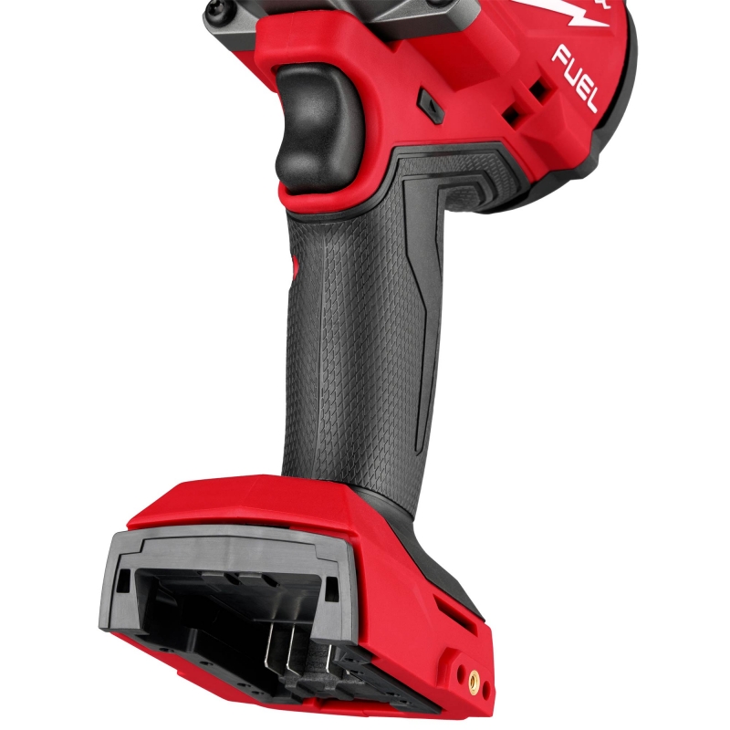 MILWAUKEE MILWAUKEE M18FHIW2F12-502X FUEL 18v Impact Wrench with 2x5ah Batteries