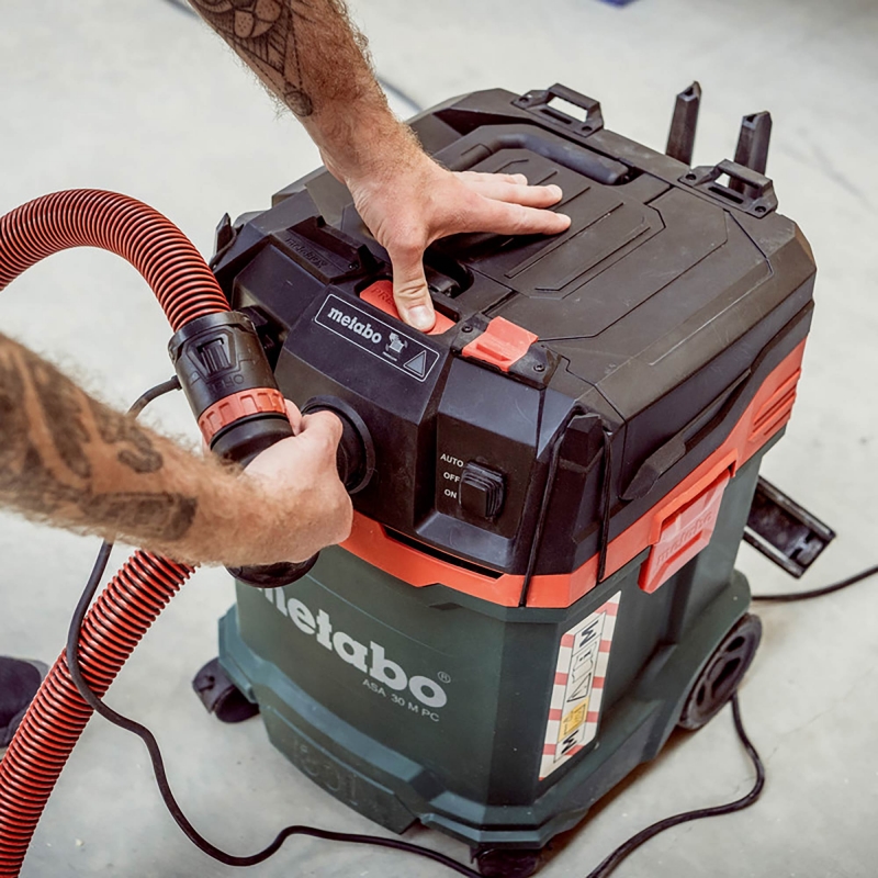 METABO METABO ASA30MPC 240v 30L Wet & Dry Vacuum Cleaner