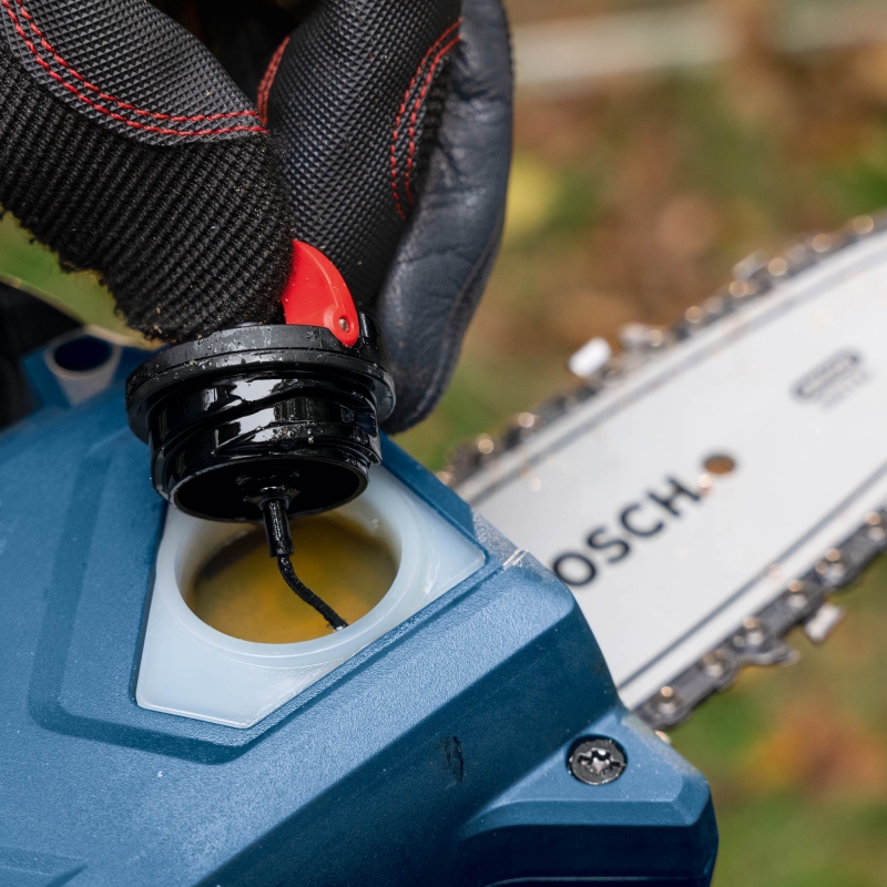 BOSCH BOSCH GKE18V-15 Pruning Chainsaw BODY ONLY