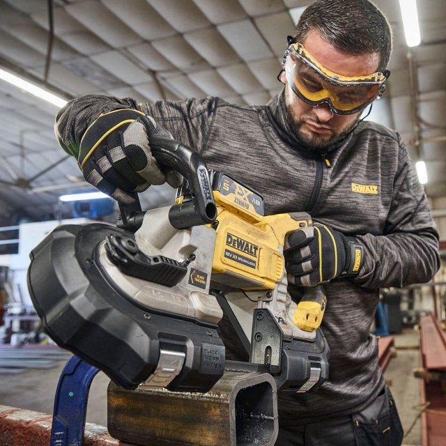 DEWALT DEWALT DCS374N 18v Brushless Deep-Cut Bandsaw BODY ONLY
