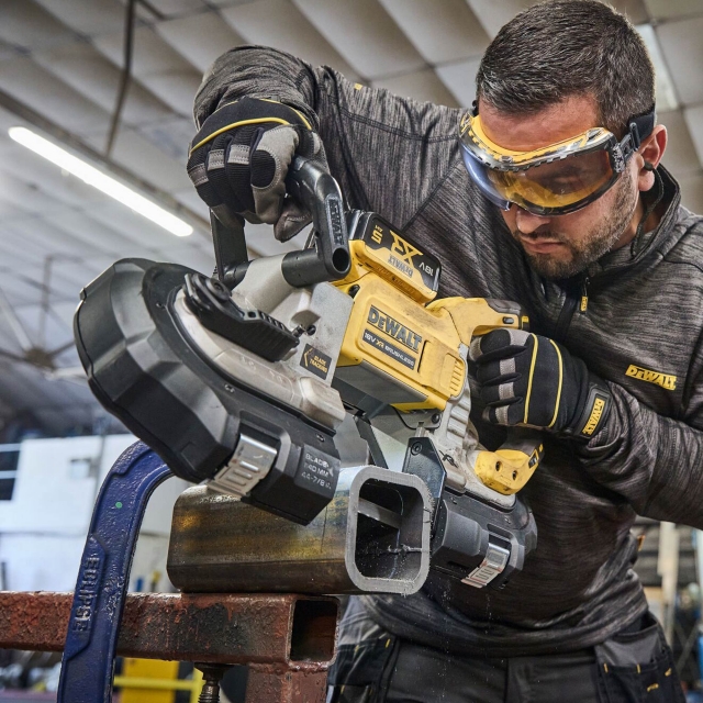 DEWALT DEWALT DCS374N 18v Brushless Deep-Cut Bandsaw BODY ONLY