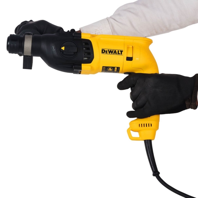 DEWALT DEWALT D25033K 240v 22mm 3 mode SDS Plus Hammer Drill