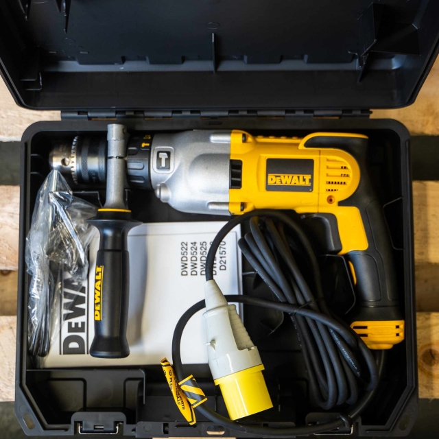 DEWALT DEWALT D21570KL 110v 127mm Dry Diamond Drill