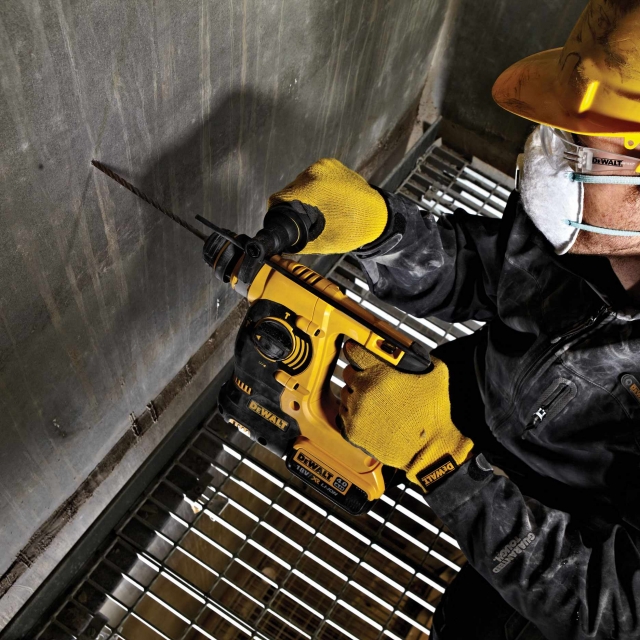 DEWALT DEWALT DCH253N 18v SDS Plus Hammer Drill BODY ONLY