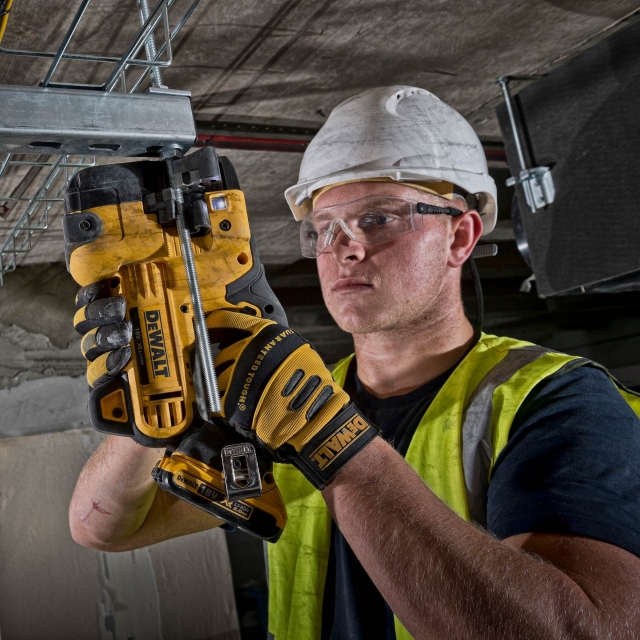 DEWALT DEWALT DCS350N 18v XR Threaded Rod Cutter BODY ONLY