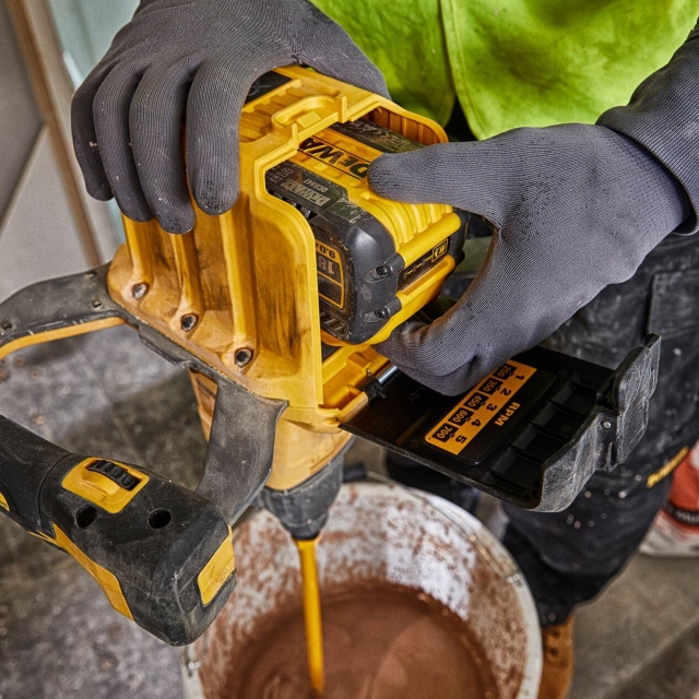 DEWALT DEWALT DCD240X2 54v Flexvolt Brushless Paddle Mixer with 2x9Ah Batteries
