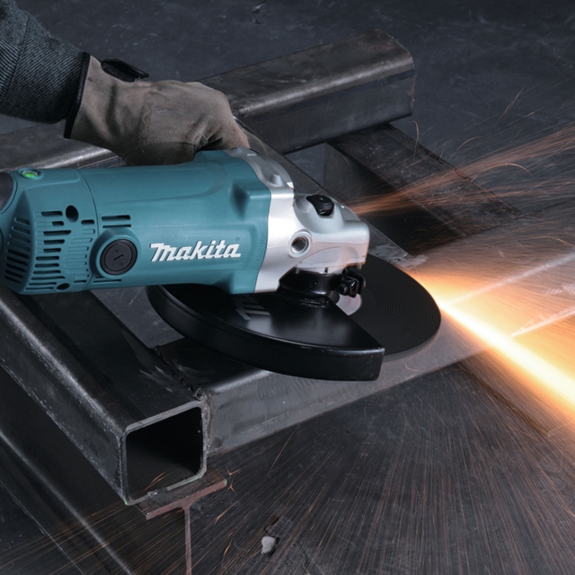 MAKITA MAKITA GA9050 240v 9