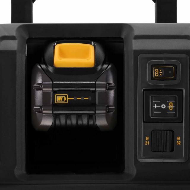 DEWALT DEWALT DCV586MT2 54v Flexvolt M-Class Vac with 2x6ah Batteries