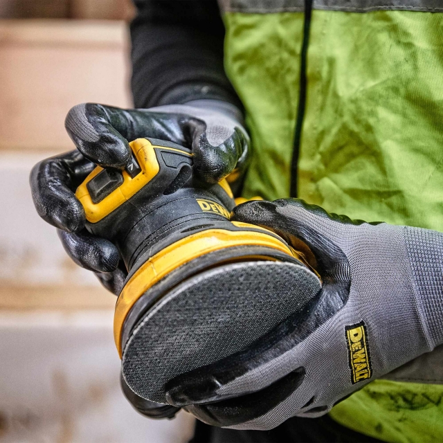 DEWALT DEWALT DCW210N 18v Brushless Random Orbit Sander BODY ONLY