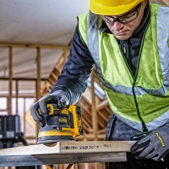 DEWALT DEWALT DCW210N 18v Brushless Random Orbit Sander BODY ONLY