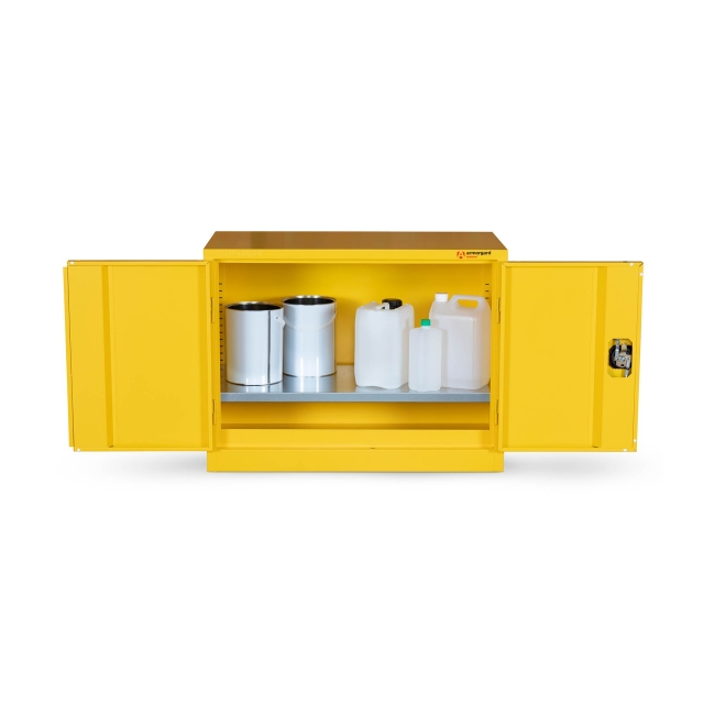 ARMORGARD ARMORGARD HFC1 Safestor Hazardous Floor Cupboard 900x480x700mm