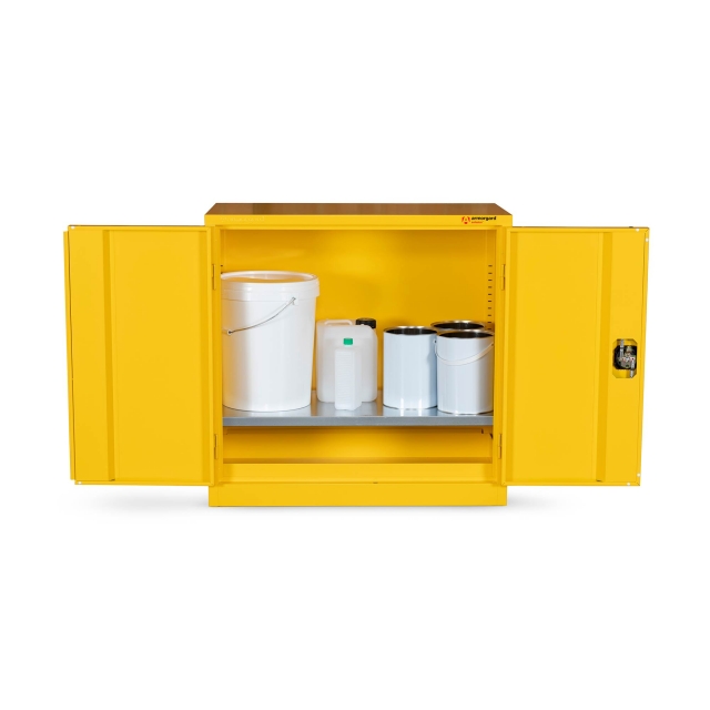 ARMORGARD ARMORGARD HFC3 Safestor Hazardous Floor Cupboard 900x480x900mm