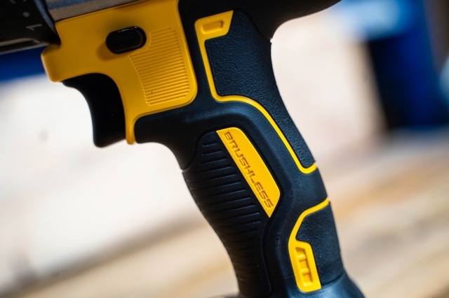 DEWALT DEWALT DCD996N 18v Brushless  Combi Drill BODY ONLY
