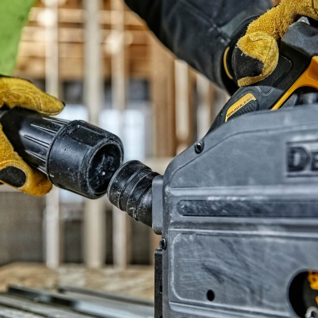 DEWALT DEWALT DCS520NT 54v XR Flexvolt Plunge Saw BODY ONLY